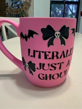 COBWEBS & CAULDRONS Halloween Mug bright pink with black bow/skull/bat